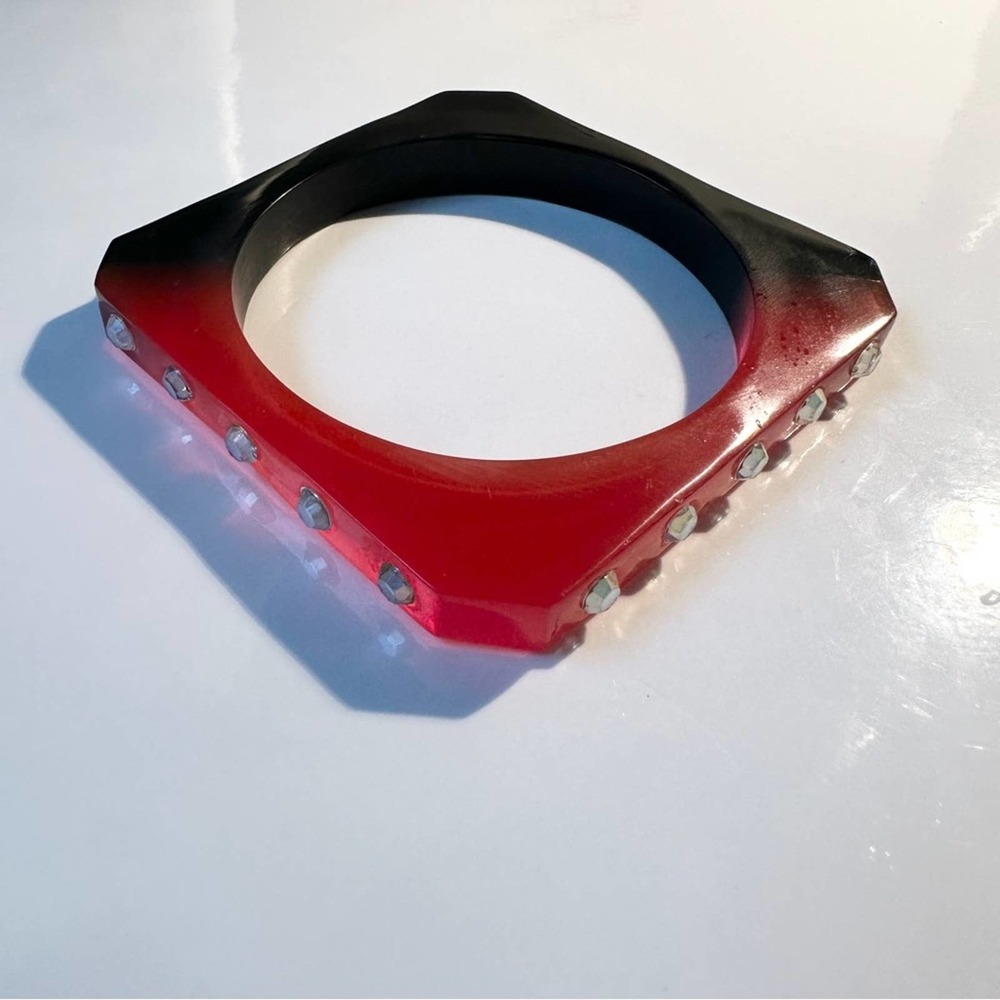Cherry & Black color cellulose acetate pave set clear crystals geometric bangle